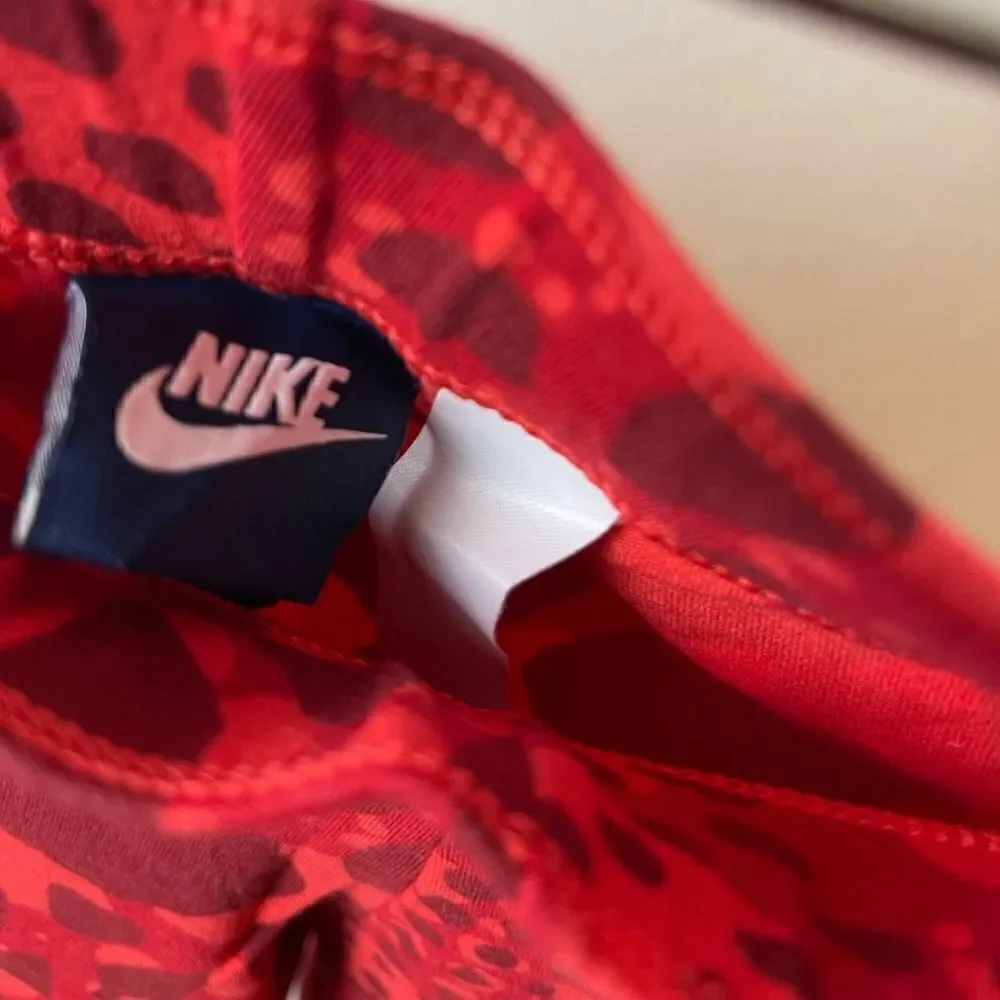 Women Nike leggings